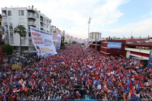 Foto - Ahmet Davutoğlu Türkiye'yi il il gezdi