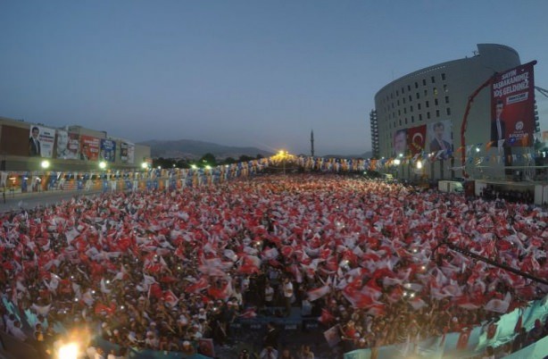 Foto - Ahmet Davutoğlu Türkiye'yi il il gezdi