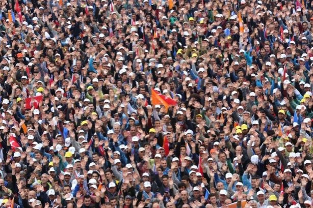 Foto - Ahmet Davutoğlu Türkiye'yi il il gezdi