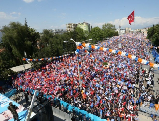 Foto - Ahmet Davutoğlu Türkiye'yi il il gezdi