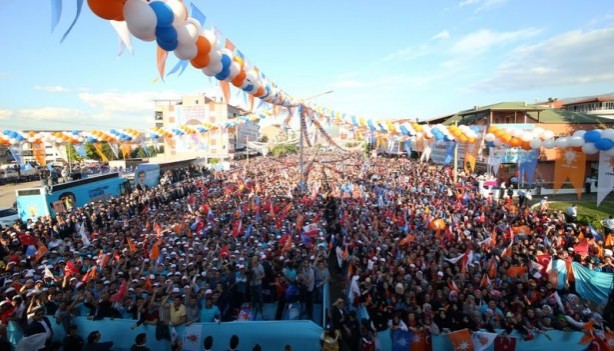 Foto - Ahmet Davutoğlu Türkiye'yi il il gezdi