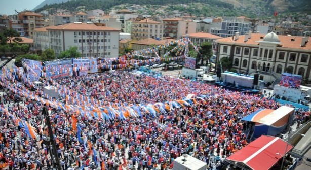 Foto - Ahmet Davutoğlu Türkiye'yi il il gezdi