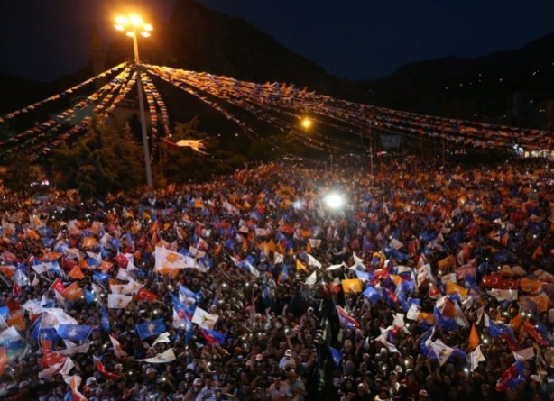 Foto - Ahmet Davutoğlu Türkiye'yi il il gezdi