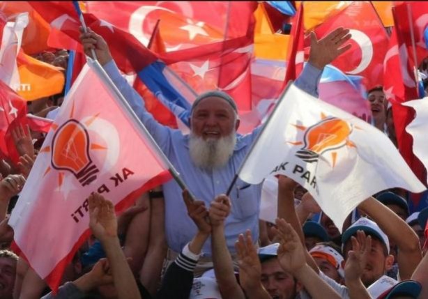 Foto - Ahmet Davutoğlu Türkiye'yi il il gezdi