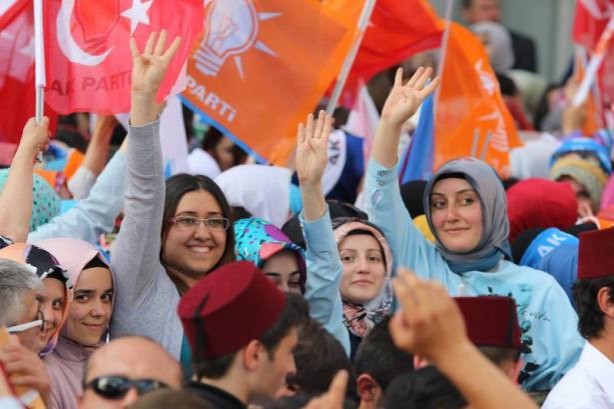 Foto - Ahmet Davutoğlu Türkiye'yi il il gezdi