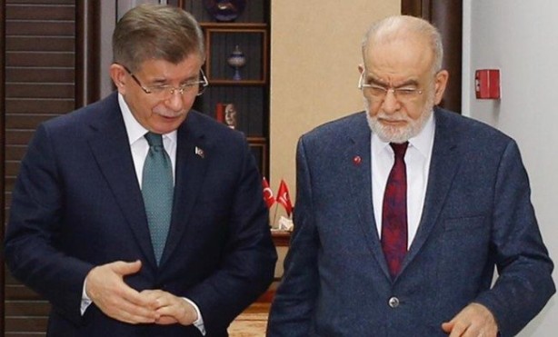 Foto - Ahmet Davutoğlu ve Temel Karamollaoğlu’ndan skandal tavır! Bu nasıl bir rezalettir Allah aşkına! Sizde hiç utanma yok mu yahu 