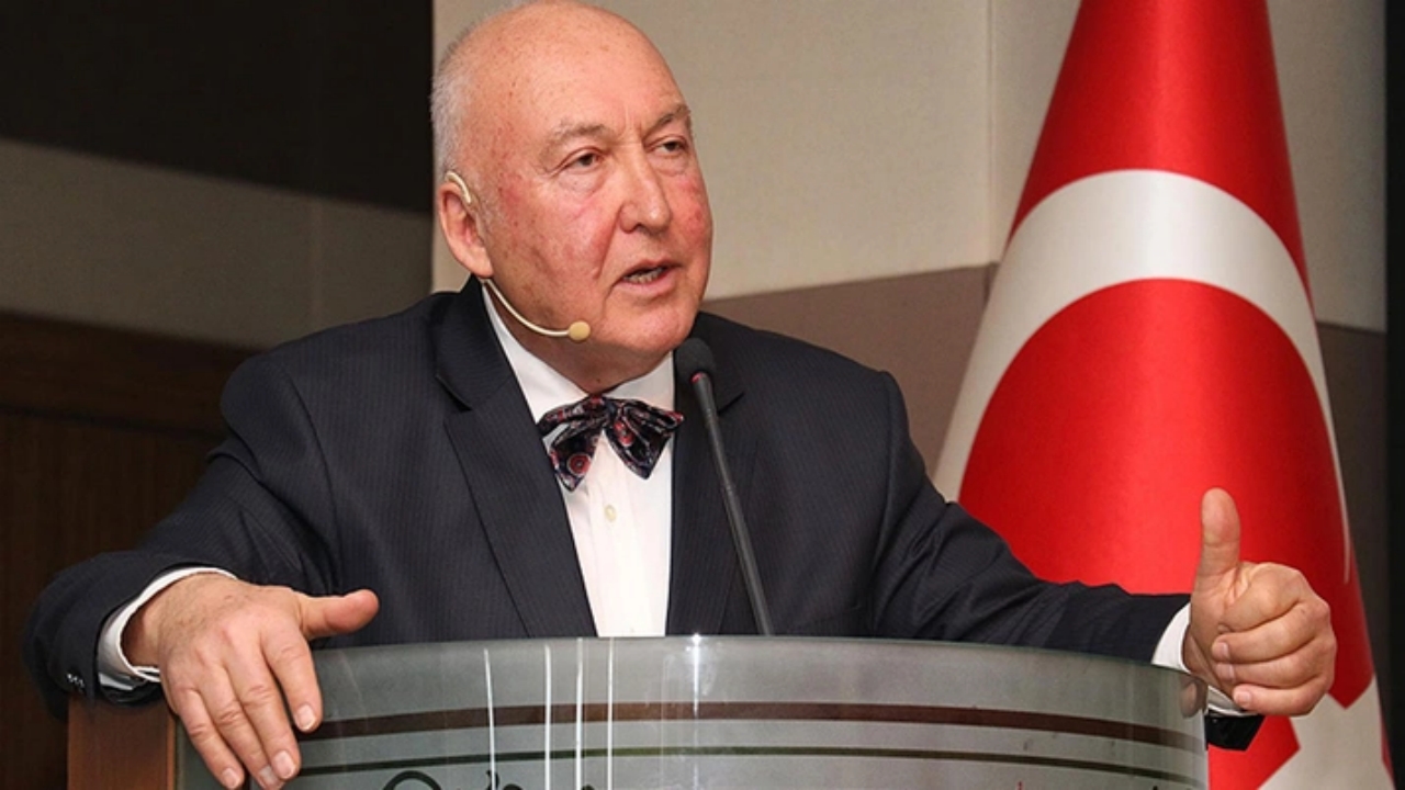 Foto - Ahmet Ercan "Herkes paylaşsın" dedi, harita paylaştı! Eviniz hangi zemin üzerinde yer alıyor, yıkılır mı? İşte cevabı