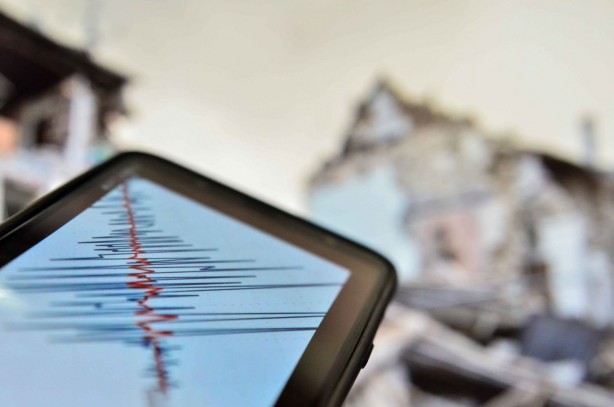 Foto - Ahmet Ercan olası İstanbul depremi için tüm ezberleri bozdu! Marmara depremi için tarih verdi
