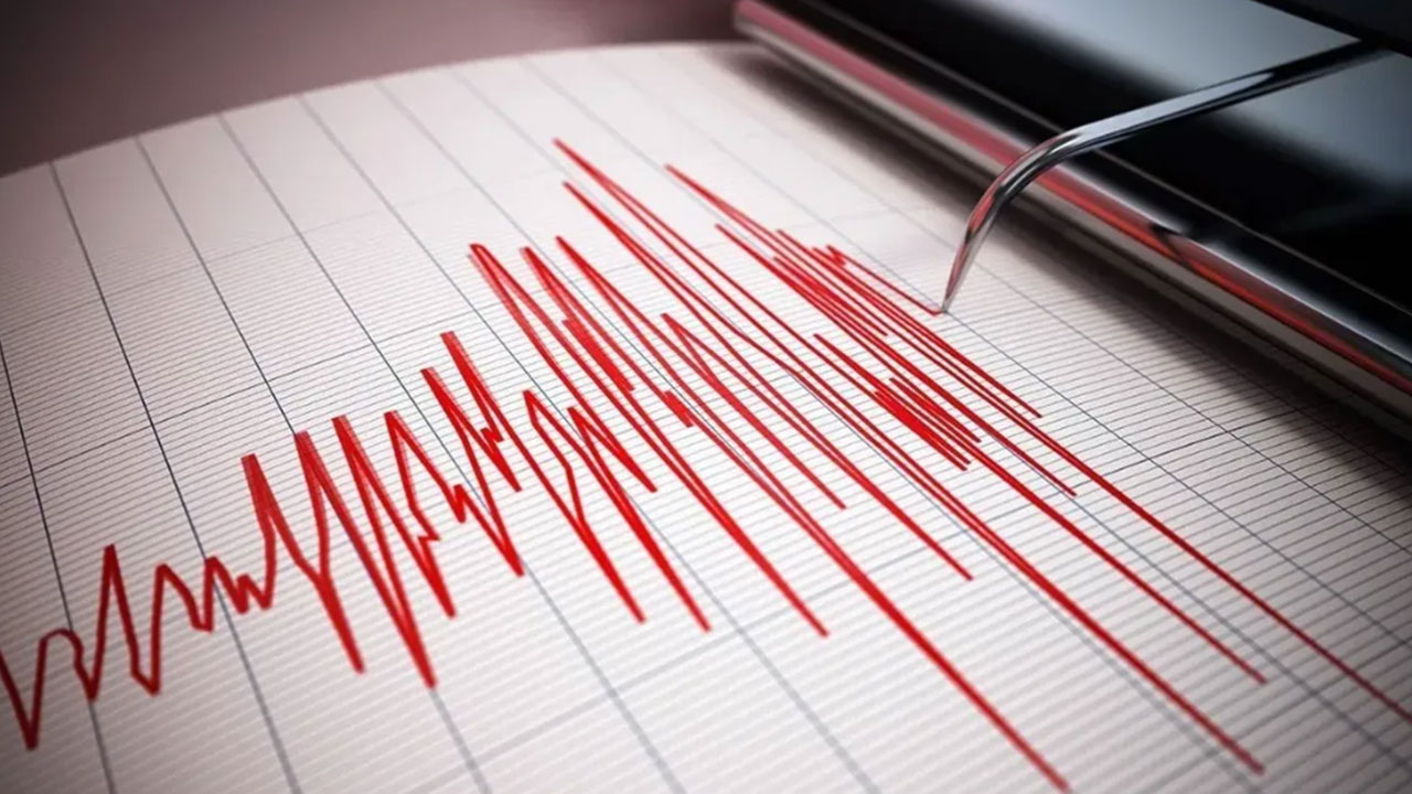 Foto - Ahmet Ercan Türkiye'de depremin vurmayacağı 9 ili açıkladı: Korkan bu şehirlere taşınsın