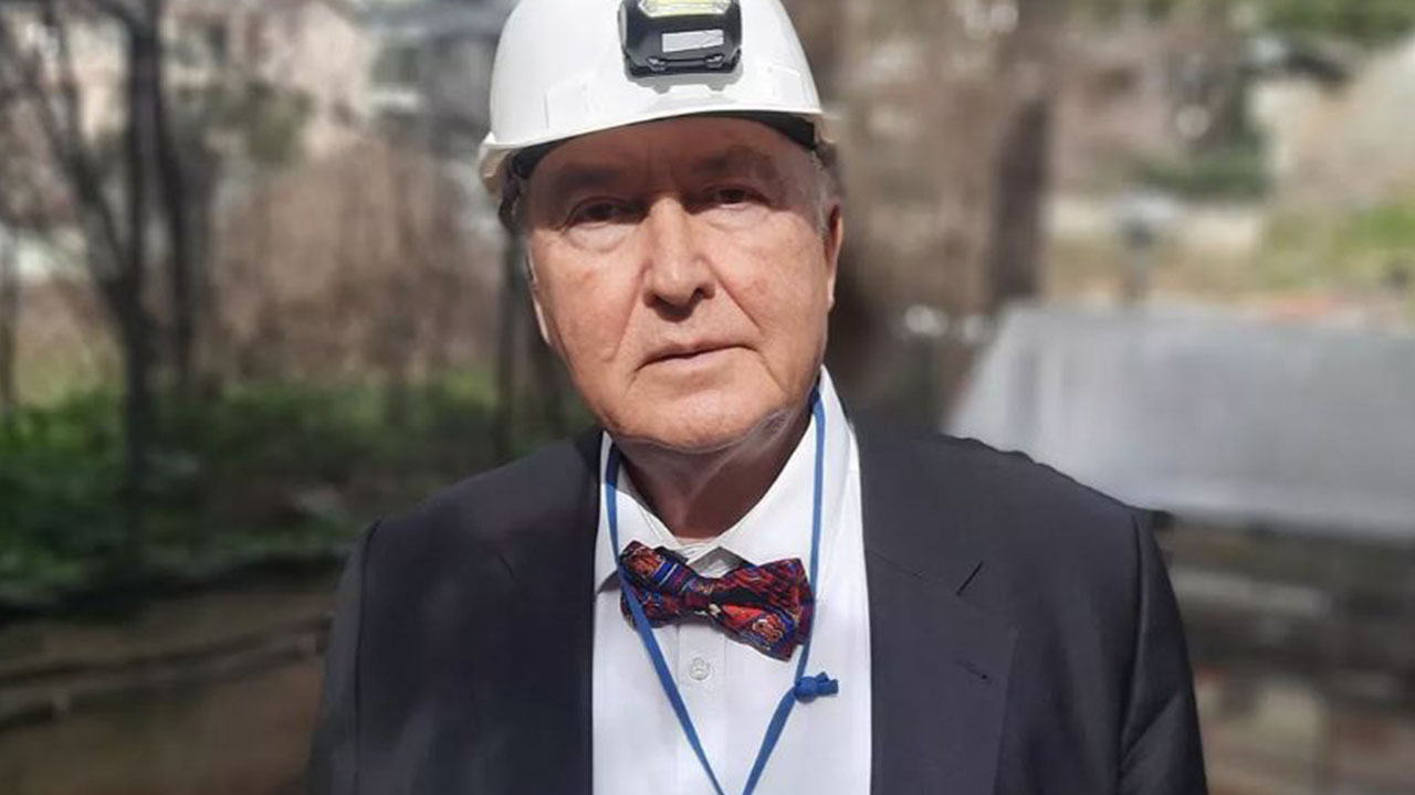 Foto - Ahmet Ercan Türkiye'de depremin vurmayacağı 9 ili açıkladı: Korkan bu şehirlere taşınsın