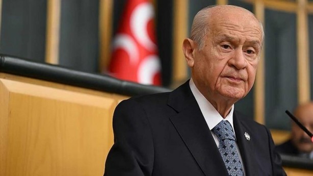 Foto - Ahmet Hakan, "Bahçeli o konuda AK Partililerin bile yapamadığını yaptı" diyerek duyurdu! Devlet Bey herkesi çok fena ters köşeye yatırdı