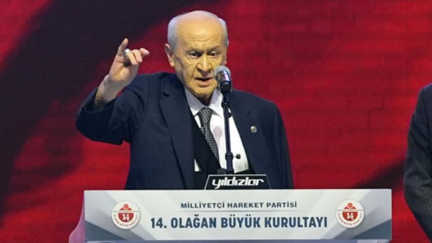 Foto - Ahmet Hakan, "Bahçeli o konuda AK Partililerin bile yapamadığını yaptı" diyerek duyurdu! Devlet Bey herkesi çok fena ters köşeye yatırdı