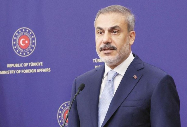 Foto - Ahmet Hakan, Hakan Fidan’la ilgili ilginç detayı duyurdu! "Sanırım, bu kudurmayı keyifle takip etmiştir" 