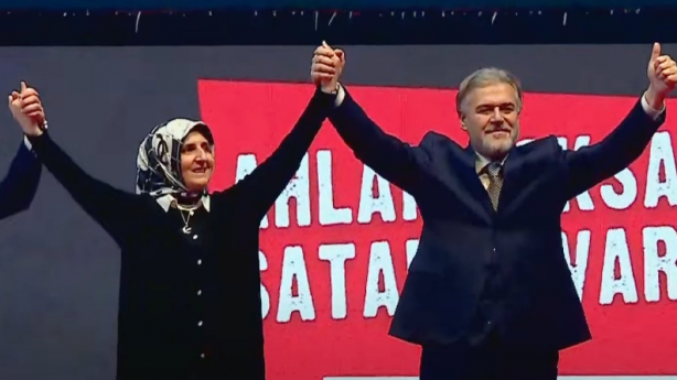 Foto - Ahmet Hakan’dan Fatih Erbakan’ı çileden çıkaracak benzetme! Ortalık bu defa çok fena karışacak