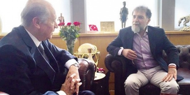 Ahmet Hakan’dan MHP’ye o konuda övgü! "Tüm zamanların en iyisi" diyerek o ilginç detayı duyurdu