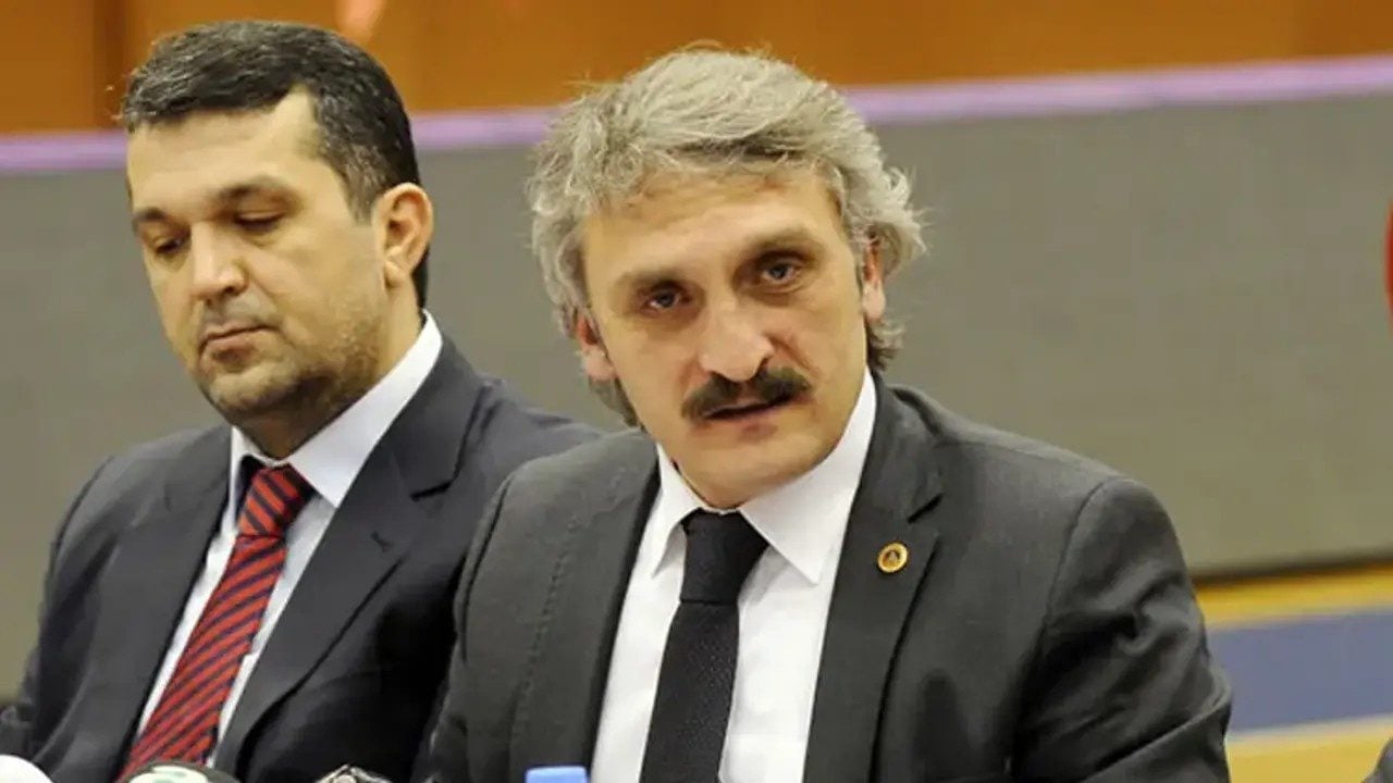 Foto - Ahmet Hamdi Çamlı çok sinirlendi: 'Fitne katilden beter derler' değil, Allah'ın ayetidir, ayeti neden saklıyorsun