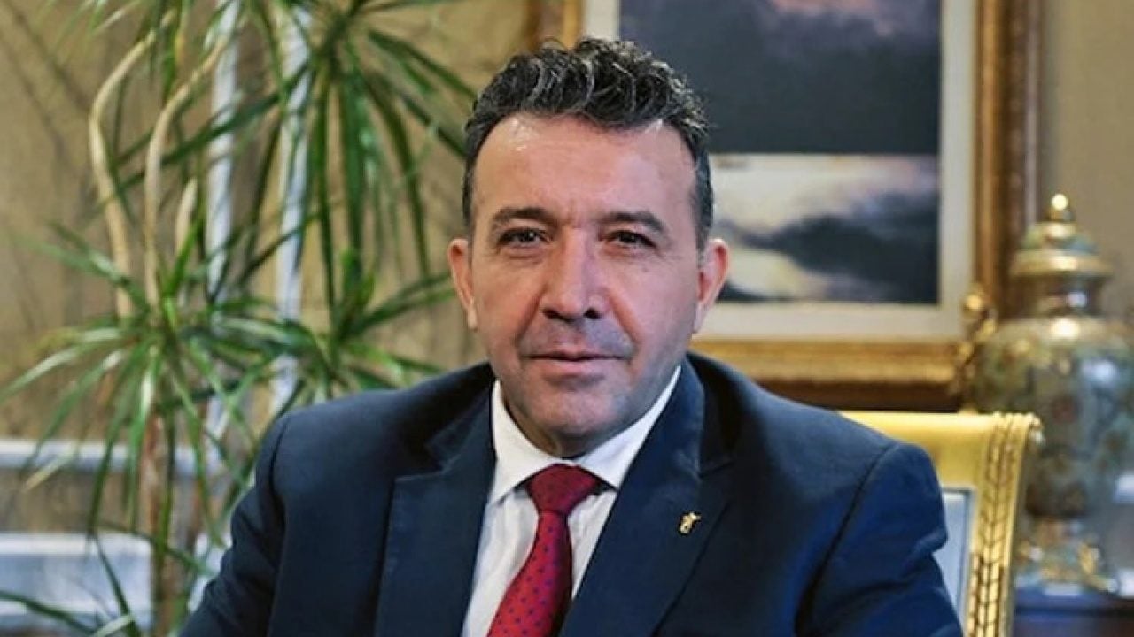 Foto - Ahmet Hamdi Çamlı çok sinirlendi: 'Fitne katilden beter derler' değil, Allah'ın ayetidir, ayeti neden saklıyorsun