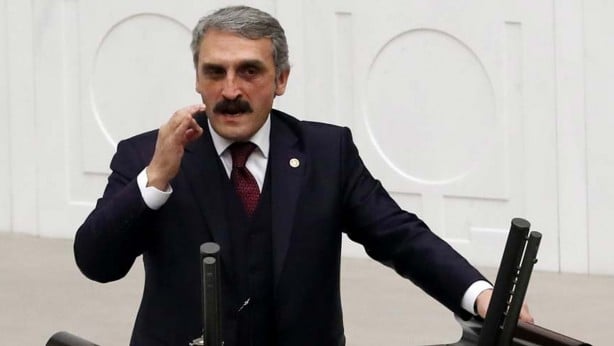 Ahmet Hamdi Çamlı’dan olay Süper Kupa paylaşımı: Yurtta sulh cihanda sulh lafını en son o ihanet günü duyduk