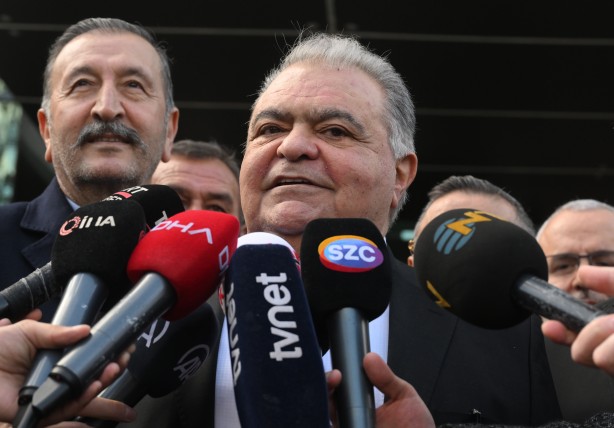 Foto - Ahmet Özal cumhurbaşkanı adaylığı için YSK’ya başvuru yaptı!