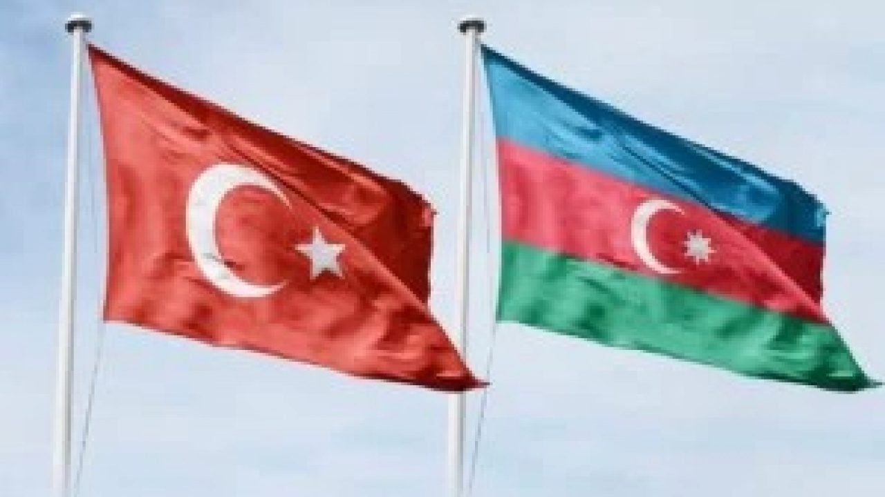 Foto - Ahmet Şimşirgil'den çok konuşulacak sözler: Aliyev'e geçmiş olsun