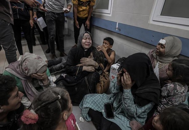 Foto - Ahmet Taşgetiren, "Yazıklar olsun" deyip duyurdu! Hakikaten büyük namussuzluk