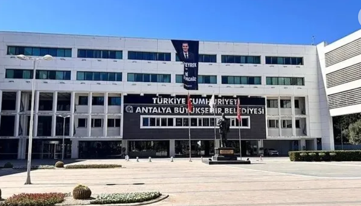 Foto - Ahtapotun kolları Akdeniz’e uzandı! CHP’de yolsuzluk zirvede