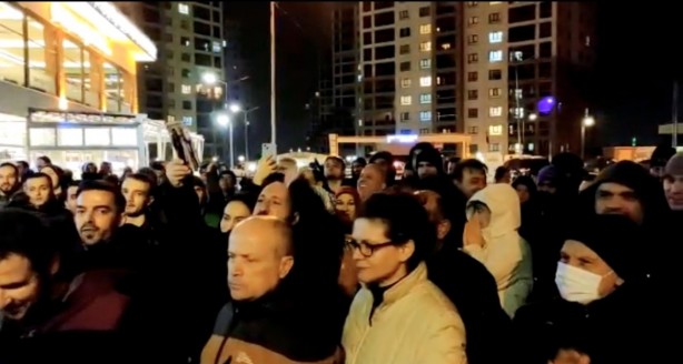 Foto - Aidata yapılan yüzde 153 zam çileden çıkarttı! Fırsatçılar iş başında...