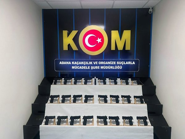 Foto - Aile boyu silah kaçakçılığı! Bir bir yakalandılar