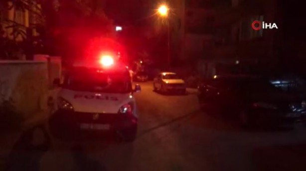 Foto - Aile içi bıçaklı kavga: 2’si kadın 3 yaralı