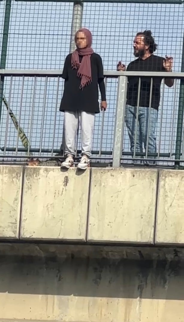 Ailesi intihar için baskı yapmış! 19 yaşındaki genç kızın yaşadıkları kan dondurdu