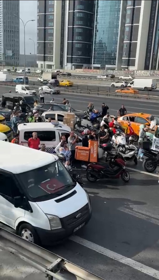 Foto - Ailesi intihar için baskı yapmış! 19 yaşındaki genç kızın yaşadıkları kan dondurdu