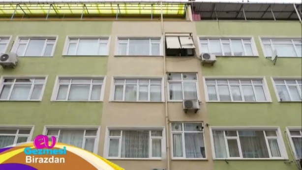 Foto - Ailesi ona tepkili! 'Allah elinden alır' diyen Kobra Murat evlerini kaç paraya kiraya verdiğini açıkladı