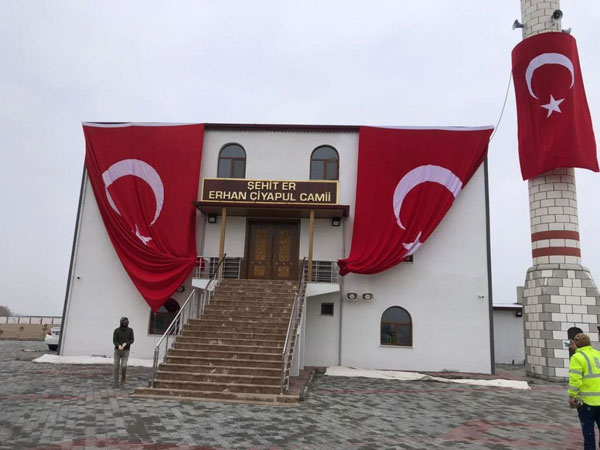 Foto - Ailesi şehit için ödenen parayı bakın ne yaptı