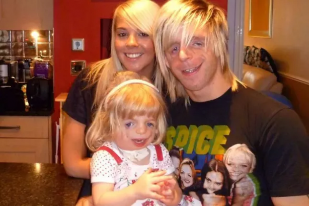 Foto - Ailesi yüzünü görünce hastanede bırakıp kaçmıştı! Hikayesini duyan gözyaşlarını tutamadı...