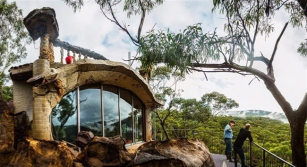 Foto - Ailesinden miras kalan arazide öyle bir şey buldu ki!