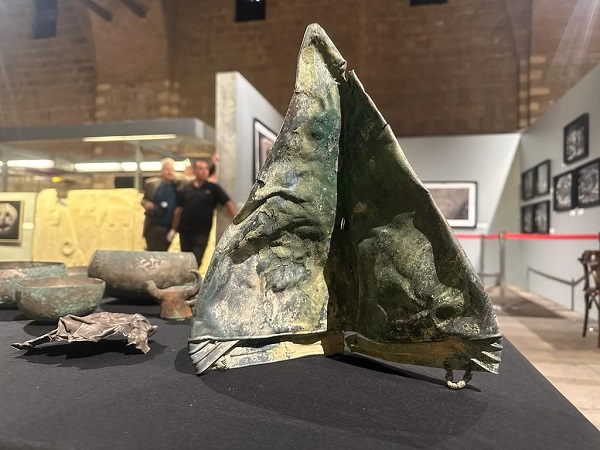 Foto - Ait oldukları topraklara döndüler