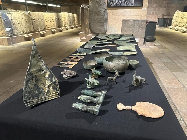 Foto - Ait oldukları topraklara döndüler