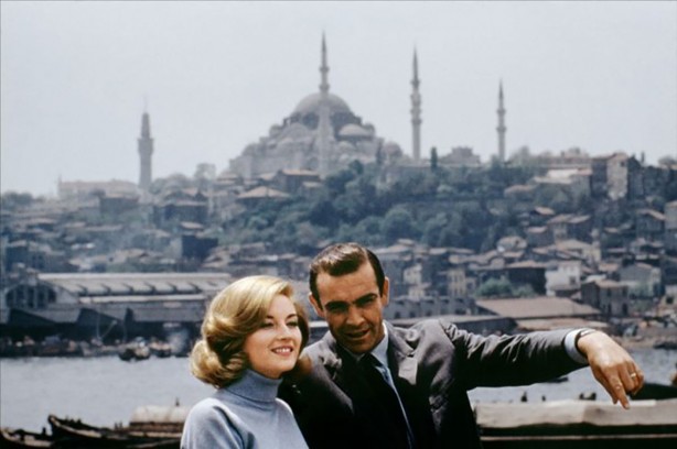 Foto - Ajan 'James Bond' öldü