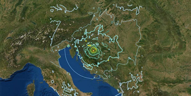 Ajanslar görüntüleri son dakika olarak geçti! 6.3 şiddetindeki deprem Avrupa'da yıkıma neden oldu