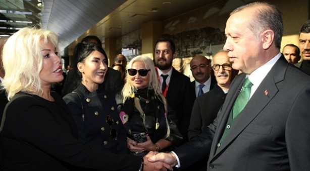 Ajda Pekkan'dan flaş karar! Bir bu eksikti! İyi halt ettin