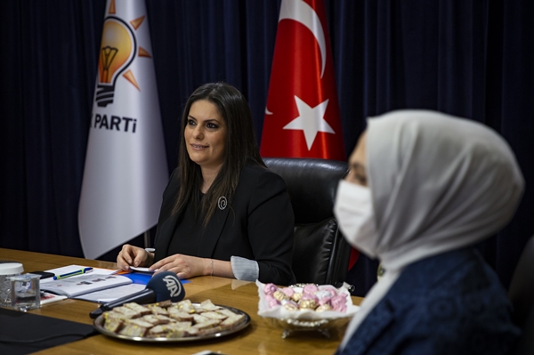 AK Parti, CHP ve MHP ile video konferans aracılığıyla bayramlaştı