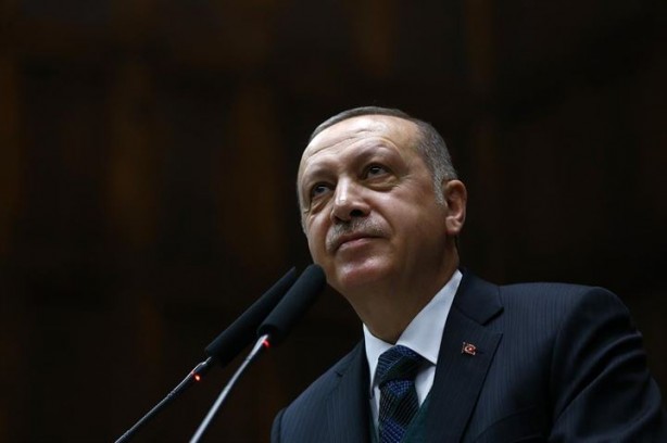 Foto - AK Parti Grup Toplantısında koşup Cumhurbaşkanı Erdoğan'a sarıldılar