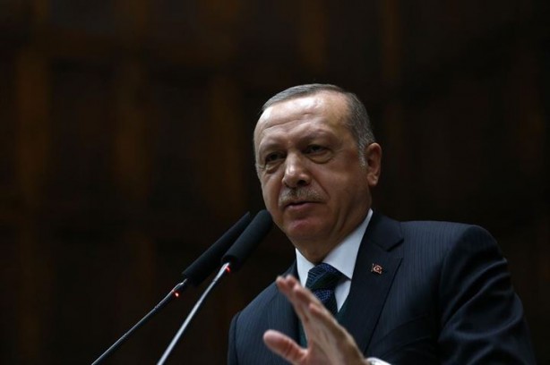 Foto - AK Parti Grup Toplantısında koşup Cumhurbaşkanı Erdoğan'a sarıldılar