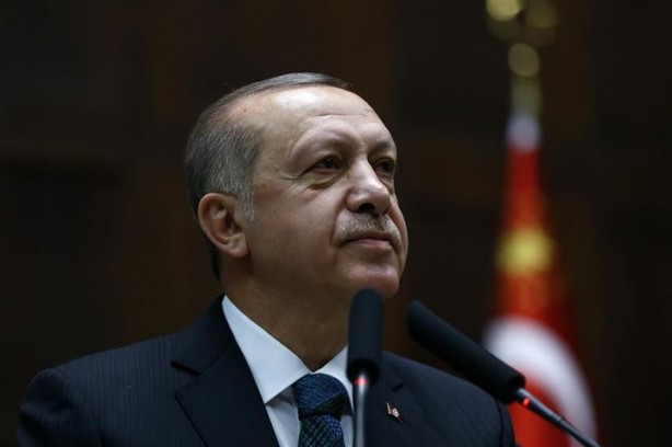 Foto - AK Parti Grup Toplantısında koşup Cumhurbaşkanı Erdoğan'a sarıldılar