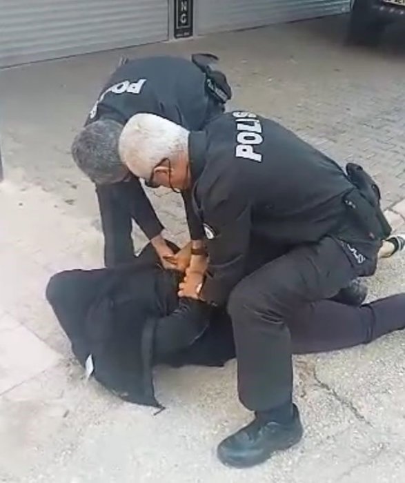 Foto - AK Parti ilçe başkanlığına 14 el ateş eden saldırgan böyle yakalandı! 