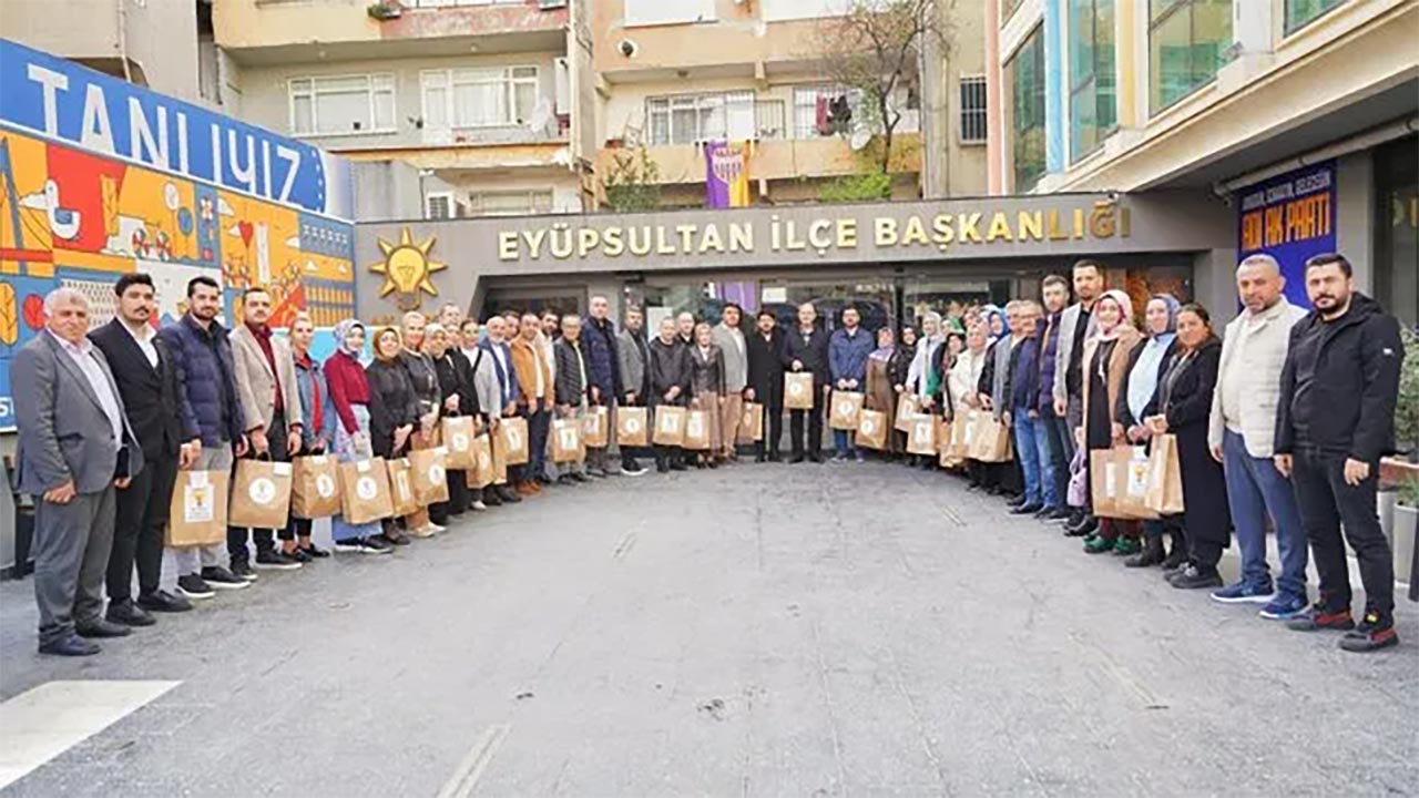 Foto - AK Parti İstanbul'dan dev Ramazan buluşması: 12 bin haneye misafir oldular