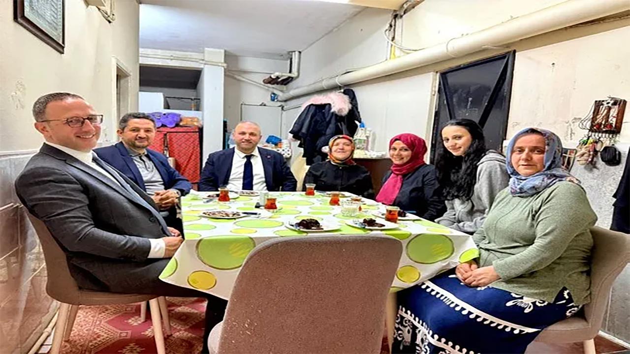 Foto - AK Parti İstanbul'dan dev Ramazan buluşması: 12 bin haneye misafir oldular