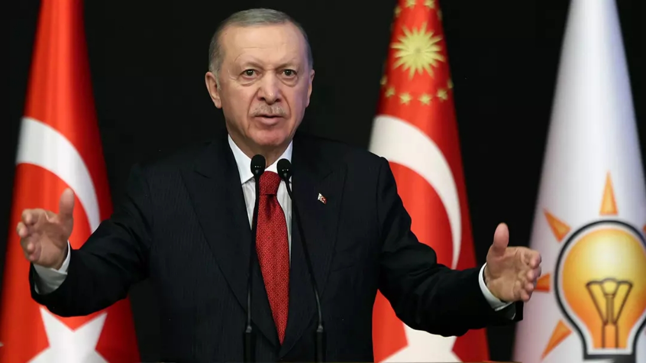 Foto - AK Parti kulislerinde konuşulan formül ortaya çıktı! Erdoğan yeniden aday olacak mı? Dikkat çeken "erken seçim" ve "DEM Parti" detayı