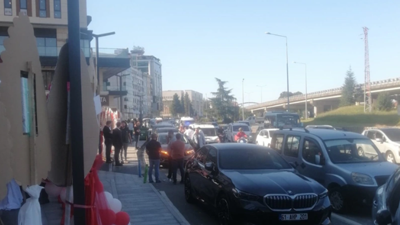 Foto - AK Parti Rize İl Başkanı Katmer, Burger King açılışıyla ilgili sessizliğini bozdu: Hepsinin arkasındayız