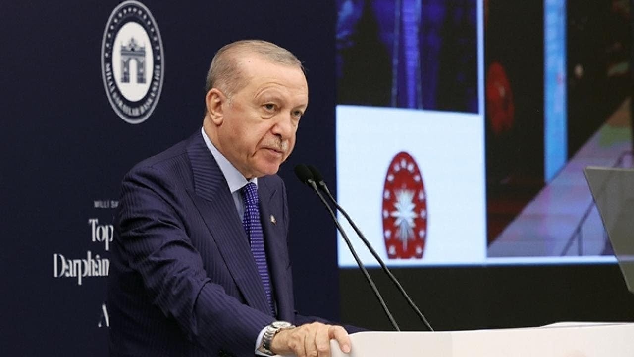 Foto - AK Parti sayesinde ikbal bulan Arınç yine kafa çıkardı! "Beni utandırıyor" diyerek bakın kimlerin ekmeğine yağ sürdü?